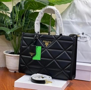 prad a symbole tote with dust bag premium quality dont compare with market quality (black) 2056