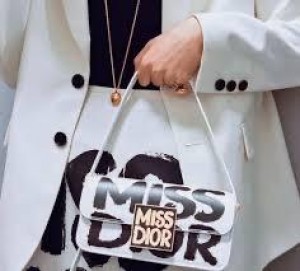 miss dio r flap shoulder bag with og box carrybag 2037 miss dio r flap shoulder bag with og box carrybag 2037