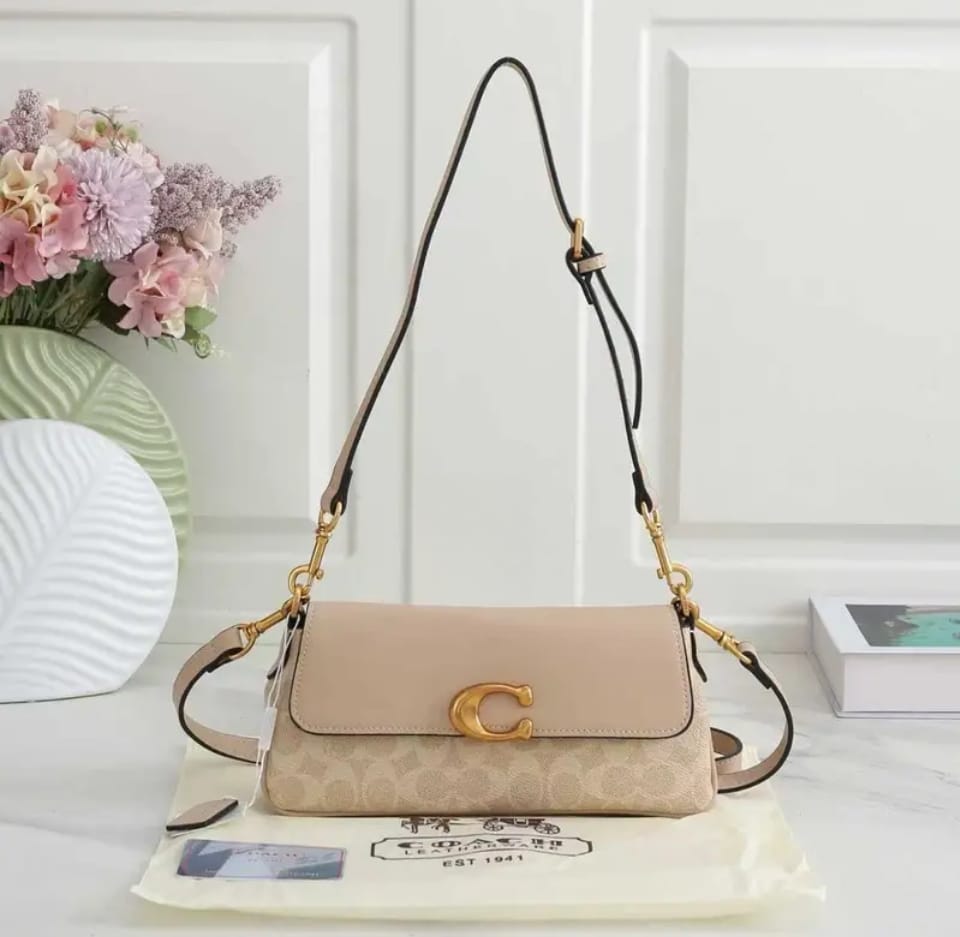 coachh small jet shoulder bag dust cover small beige c cam16 coachh small jet shoulder bag dust cover small beige c cam16