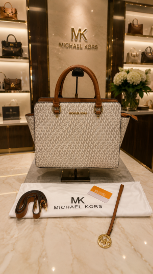 michael kor s sienna medium satchel bag with dustcover 6370 michael kor s sienna medium satchel bag with dustcover 6370