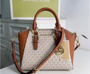michael kor s sienna medium satchel bag with dustcover 6346 michael kor s sienna medium satchel bag with dustcover 6346