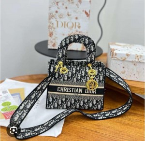 christian dio r lady bag with brand box black carry bag 729