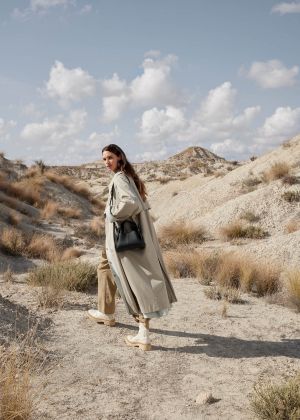 polenee numero neuf leather shoulder bag with box 6390 polenee numero neuf leather shoulder bag with box 6390