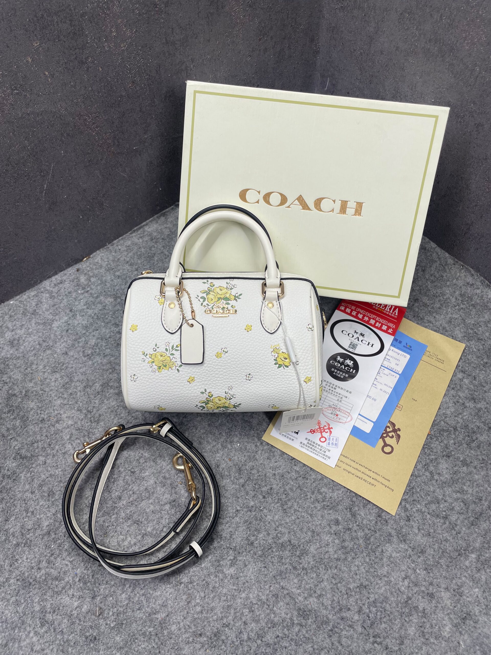 coachh rowan satchel signature coated canvas vibrant white floral dandelion print leather with og box & dust cover white coachh rowan satchel signature coated canvas vibrant white floral dandelion print leather with og box & dust cover white