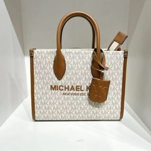 michael kor s mirella medium tote bag with dust bag 422 michael kor s mirella medium tote bag with dust bag 422
