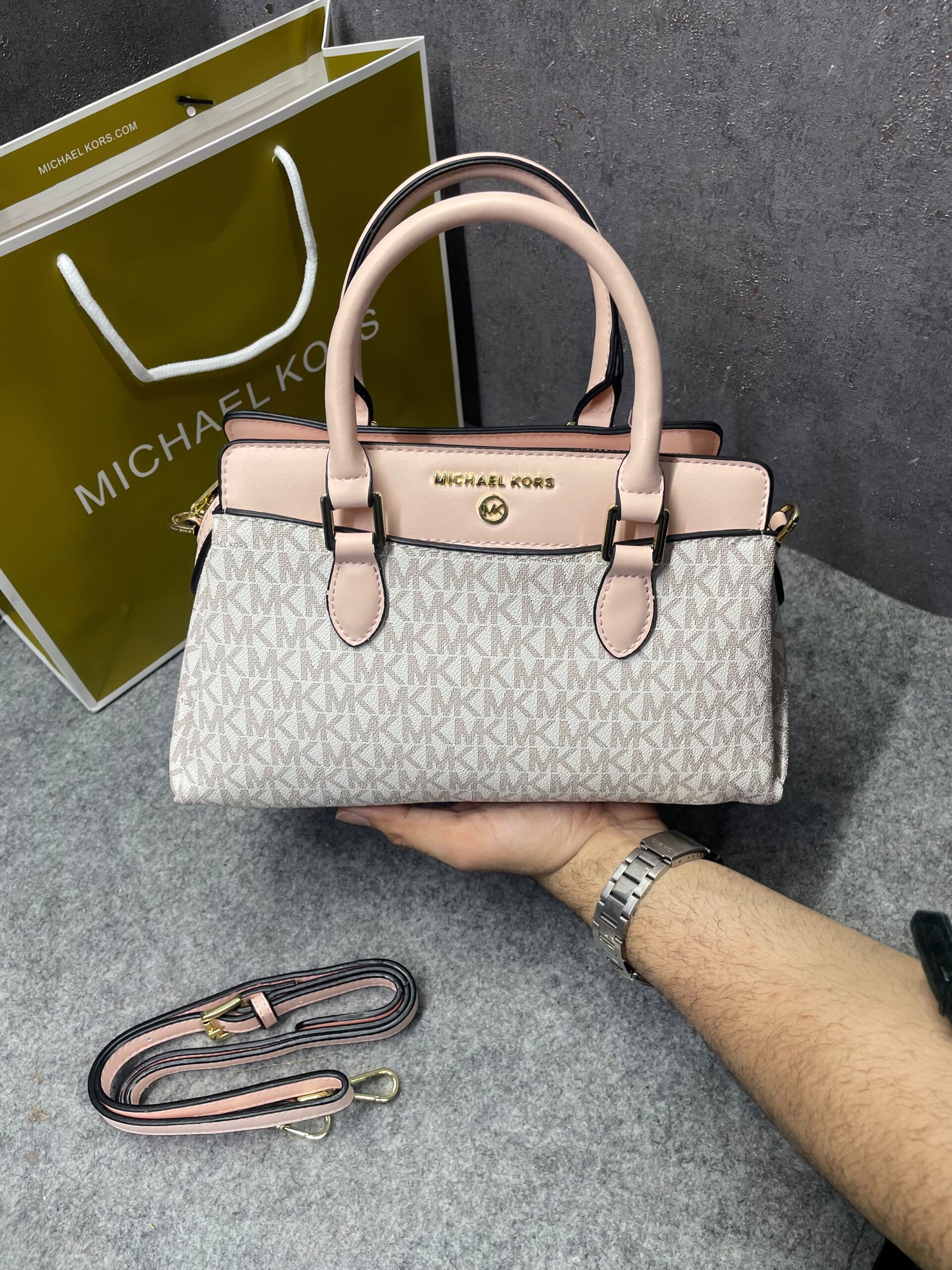 michaell kors arden satchel with og box & dust cover 2387 beige pink michaell kors arden satchel with og box & dust cover 2387 beige pink