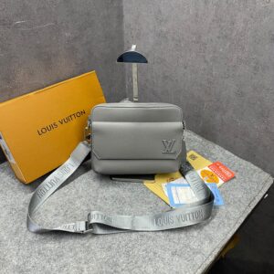 louuis vuitton fastline grey messenger unisex with og box & dust bag grey 22611