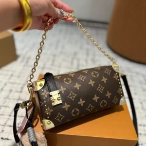 louiis vuitton trunk premium quality with og box 6480