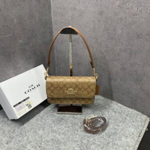 coacch brynn c4 brown shoulder bag signature canvas with og box & dust cover brown