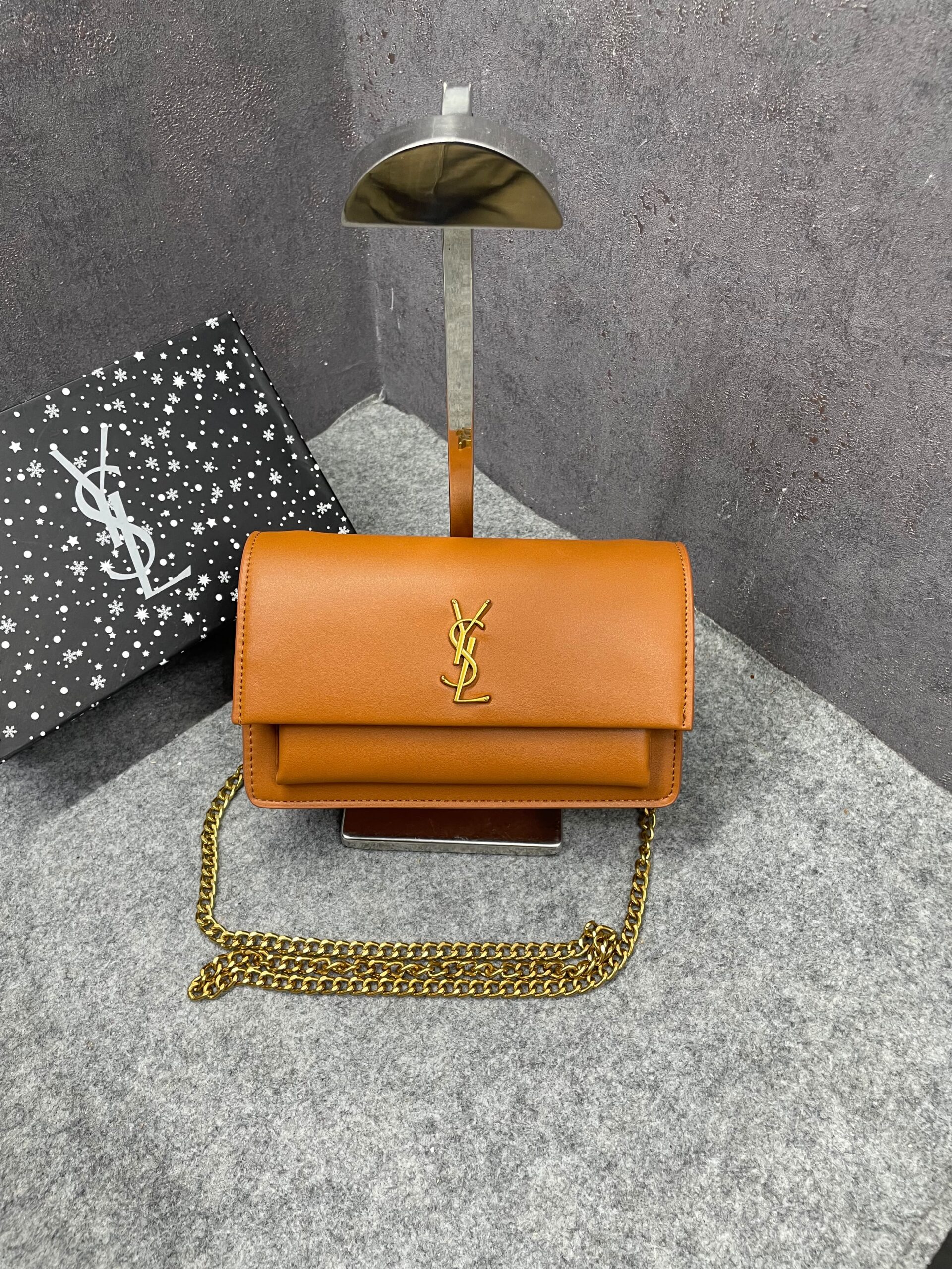 ysl sunset brown small shoulder bag with og box & dust cover 8878 brown ysl sunset brown small shoulder bag with og box & dust cover 8878 brown