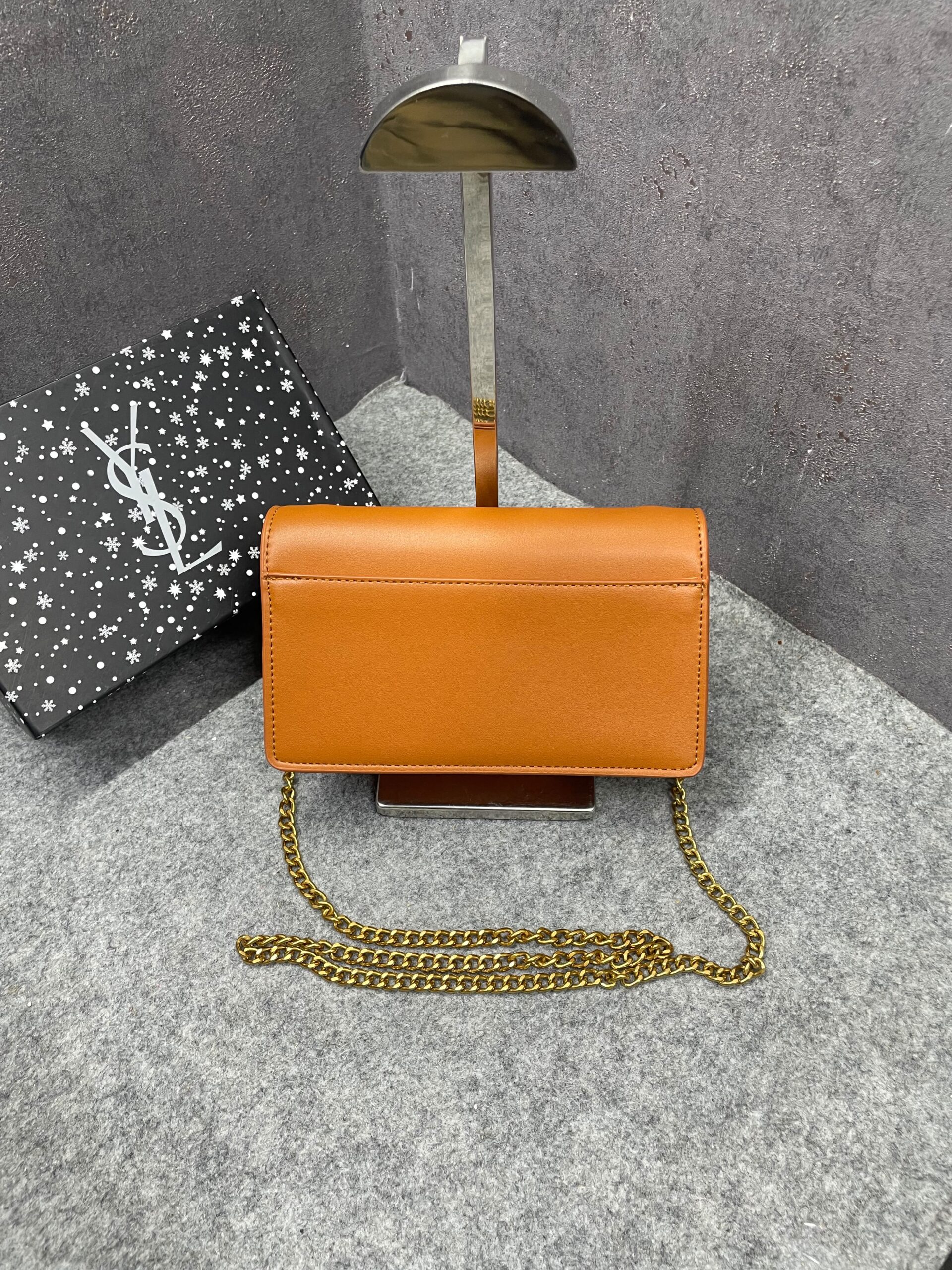 ysl sunset brown small shoulder bag with og box & dust cover 8878 brown ysl sunset brown small shoulder bag with og box & dust cover 8878 brown