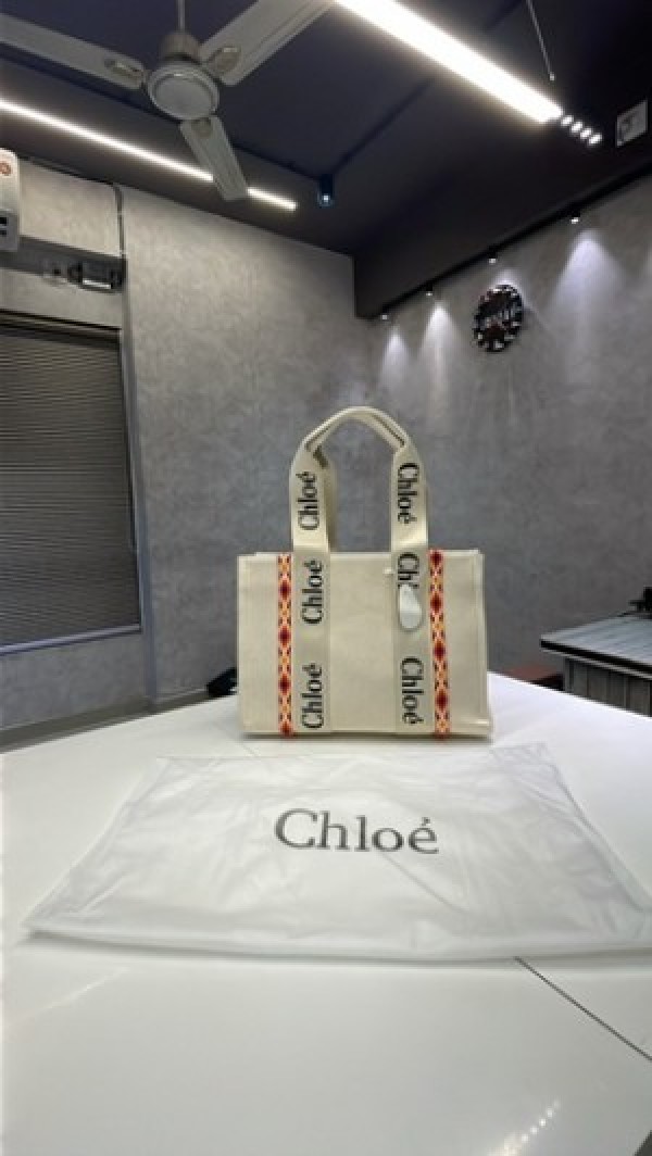 chloe tote bag now introducing the latest edition 224 chloe tote bag now introducing the latest edition 224