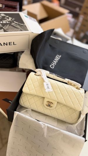 chane jumbo large highend shoulderbag with origin ublebox packing ribbonpack box 6134 chane jumbo large highend shoulderbag with origin ublebox packing ribbonpack box 6134