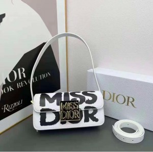christian miss dio flap shoulder bag with og box carrybag 2037r