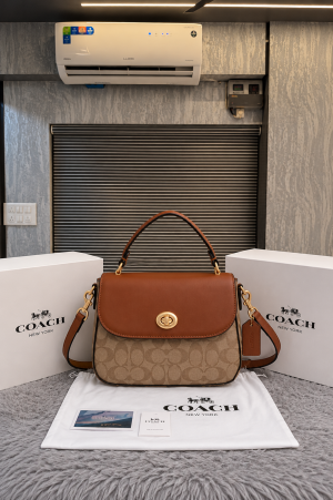 coac arlie top handle crossbody bag with og magnetic box & dust bag 6374 coac arlie top handle crossbody bag with og magnetic box & dust bag 6374