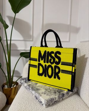 miss book tote with og box carrybag 5136 miss book tote with og box carrybag 5136
