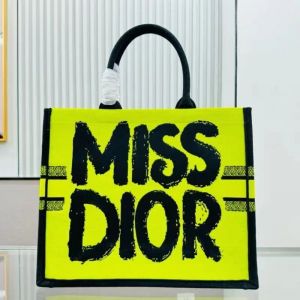 miss book tote with og box carrybag 5136 miss book tote with og box carrybag 5136
