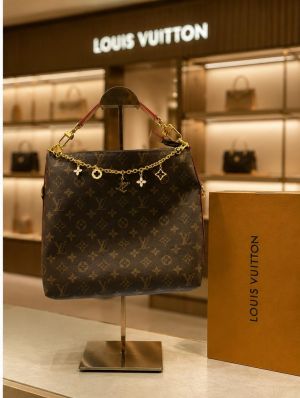s vuitton multipass monogram handbag with box 6338 s vuitton multipass monogram handbag with box 6338