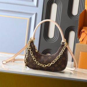 s vuitton slouchy with magnet box 6341