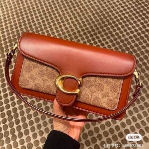 tabby sig cc 26 leather shoulder bag with box 893