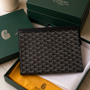 goyarrd senat clutch black pouch signature chevron with og box & dust cover 61692 black