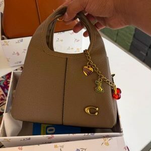 coac lana shoulder bag with folding box with charm 6471