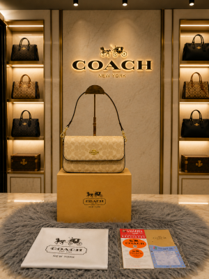 coac klare crossbody in blocked signature canvas with box 6415 coac klare crossbody in blocked signature canvas with box 6415