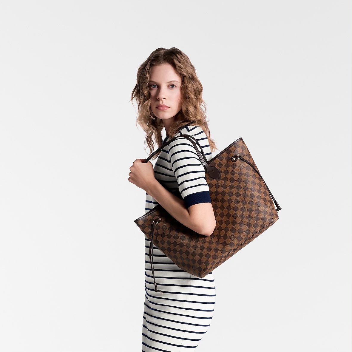 louiis vuttion neverfull mono pattern premium quality with og box 6574 louiis vuttion neverfull mono pattern premium quality with og box 6574
