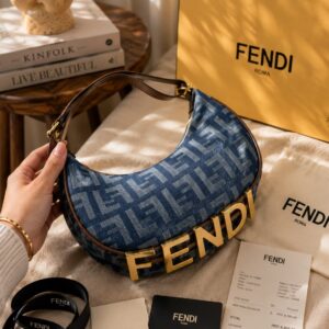 fend fendgraphi moon handbag with box 6681
