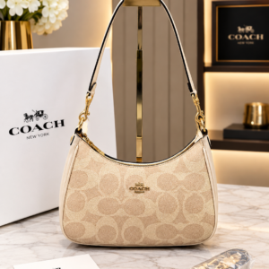 coacch teri hobo large big c apricot shoulder bag with og box & dust cover 8006 canvas big c apricot