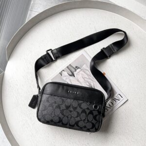 coacch graham crossbody bag signature black coated canvas & double zip closure with og box & dust cover c4149 black