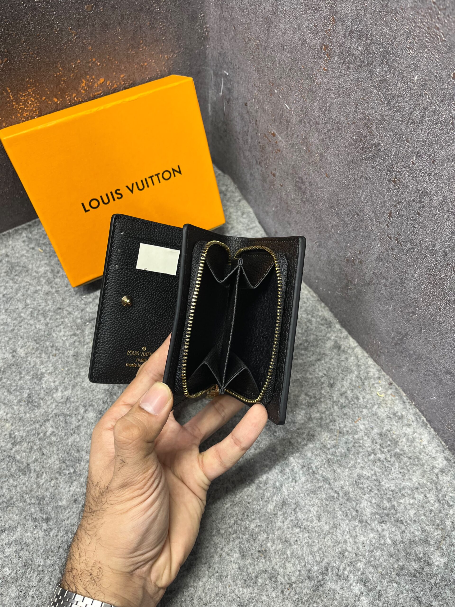 louiis vuitton portefeuille clea bifold black cream wallet monogram empreinte tourterelle with og box dust cover & carry bag m80152 black silk screen louiis vuitton portefeuille clea bifold black cream wallet monogram empreinte tourterelle with og box dust cover & carry bag m80152 black silk screen